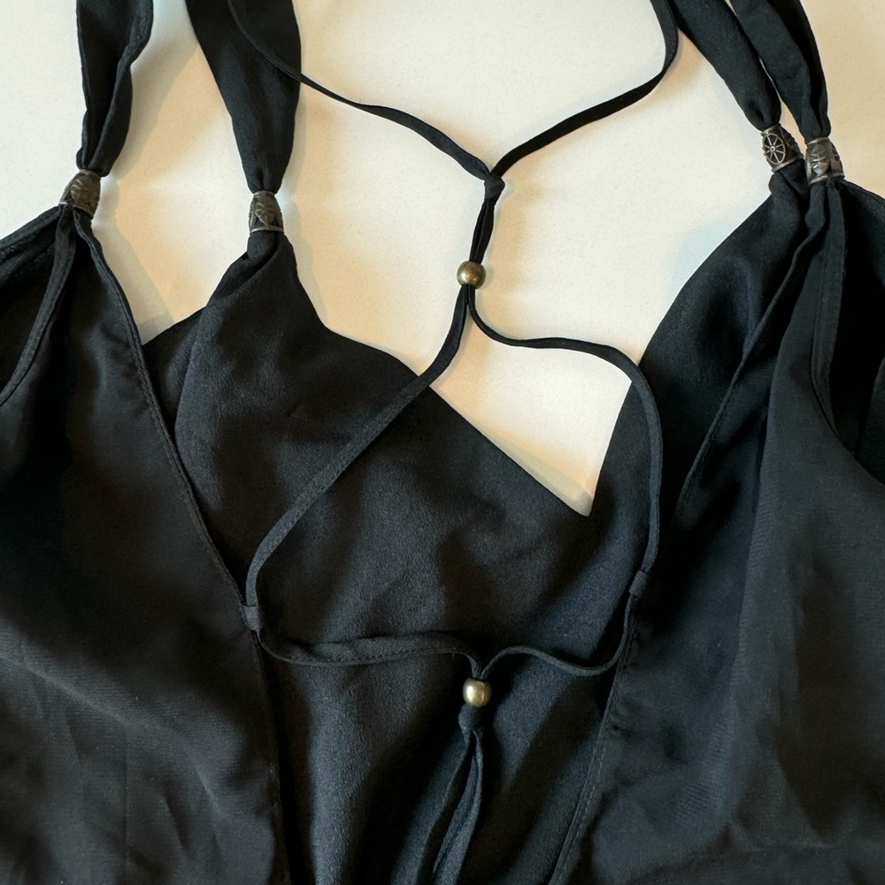 Backless top - Picture 9 of 11